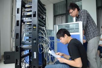 全上海弱電工程與光纖寬帶服務(wù) 專業(yè)免費(fèi)上門，高效網(wǎng)絡(luò)技術(shù)支持